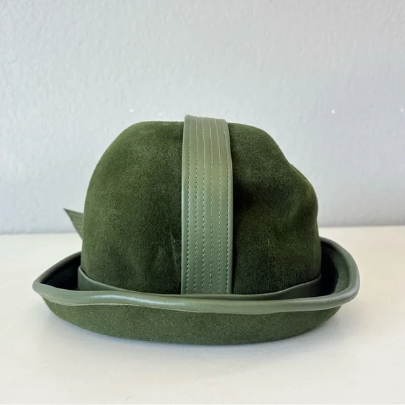 Women's Church Hat Green Retro Felt Made in Italy Brim Size 22.5 The Hat Rack - Picture 3 of 8